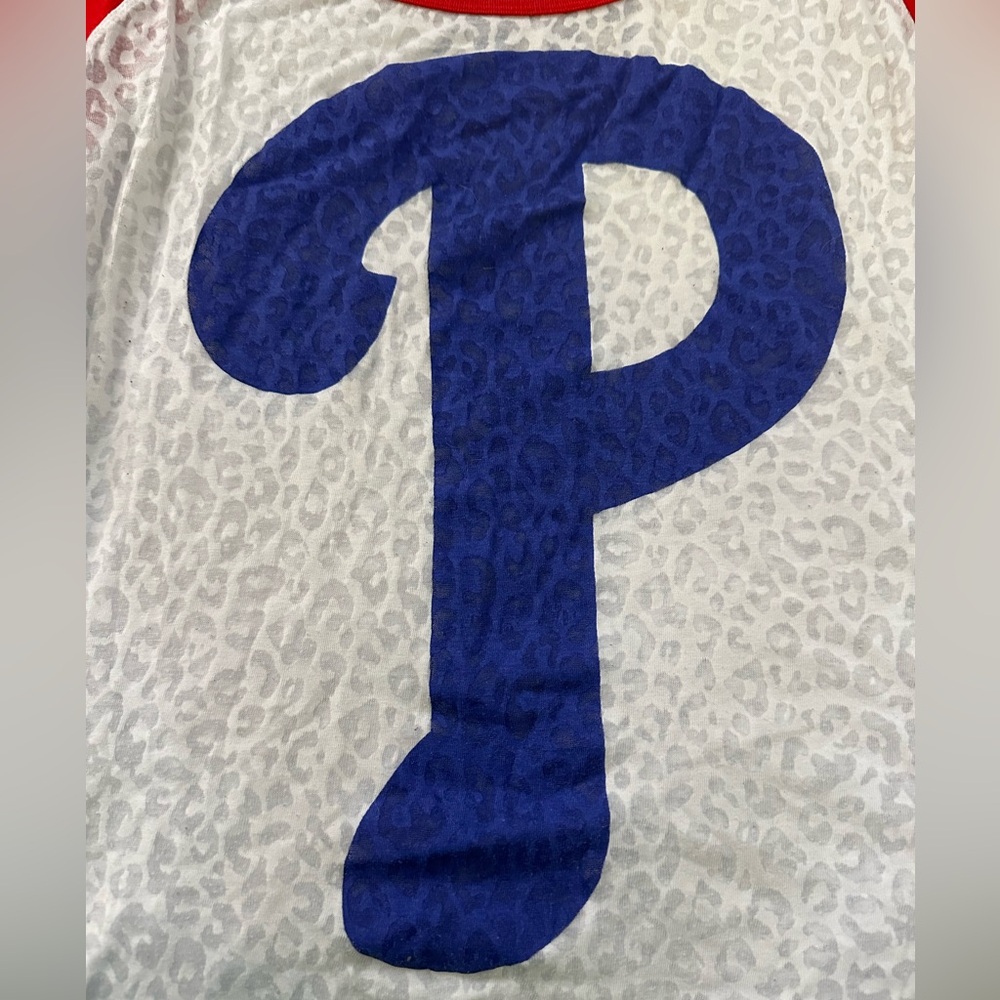 PINK Victoria's Secret | Philadelphia Phillies Baseball Tee | Size M - Picture 2 of 4
